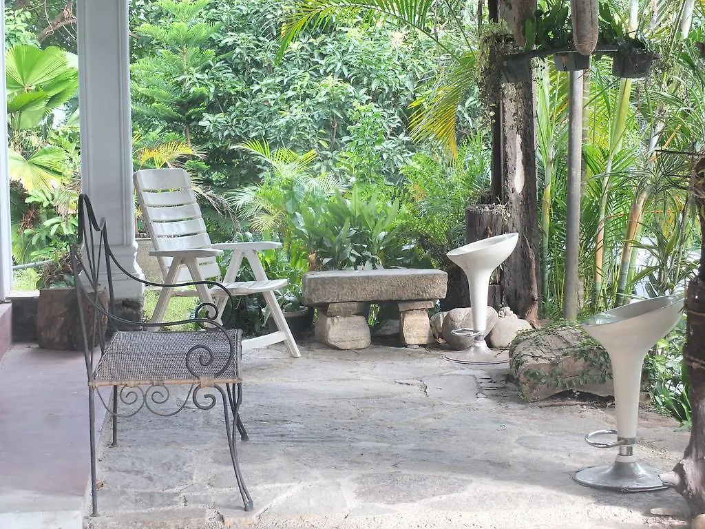 Jasmine Villa Homestay Κάντι