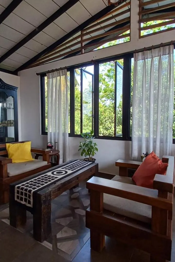 Πανσιόν Jasmine Villa Homestay Κάντι